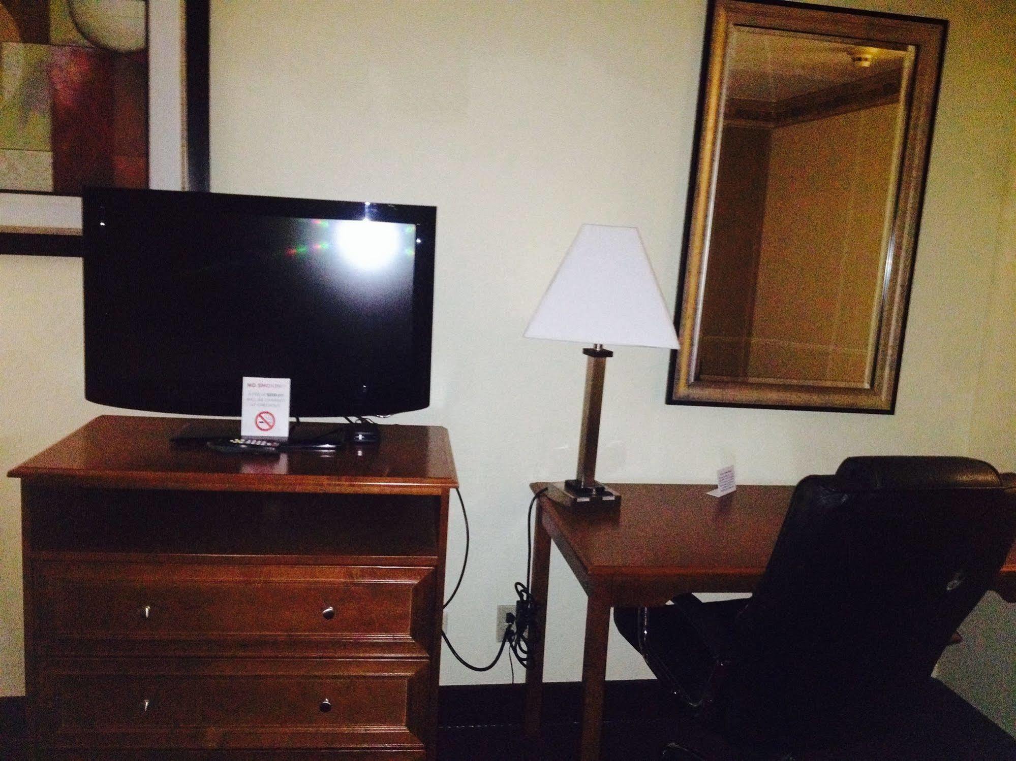 The Best Inn & Suites Markham Kültér fotó